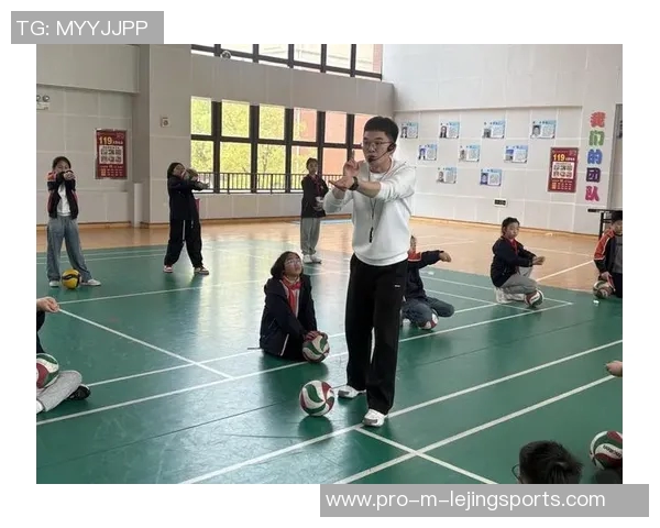 小学体育课程标准试题分析与教学实践探讨新路径